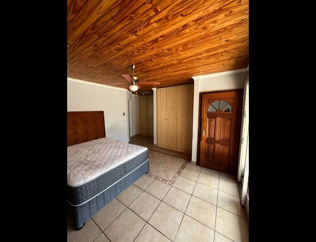 10 BEDROOM HOUSE FOR SALE IN NEWLANDS